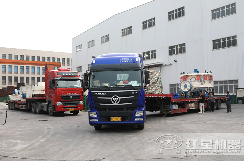 河南乐鱼网页版整套大型碎石机发货出厂